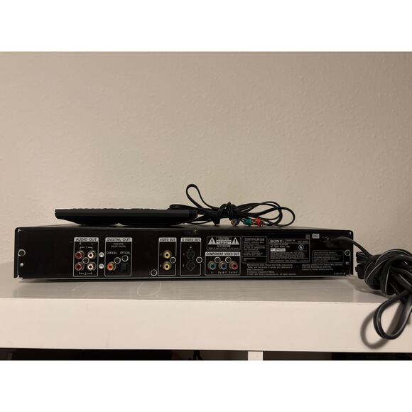 WORKS! Sony CD / DVD Player Digital Cinema w/ Remote DVP-S360 - Picture 4 of 9